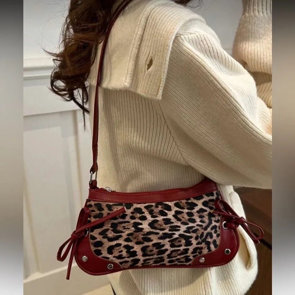 N/A stylish women